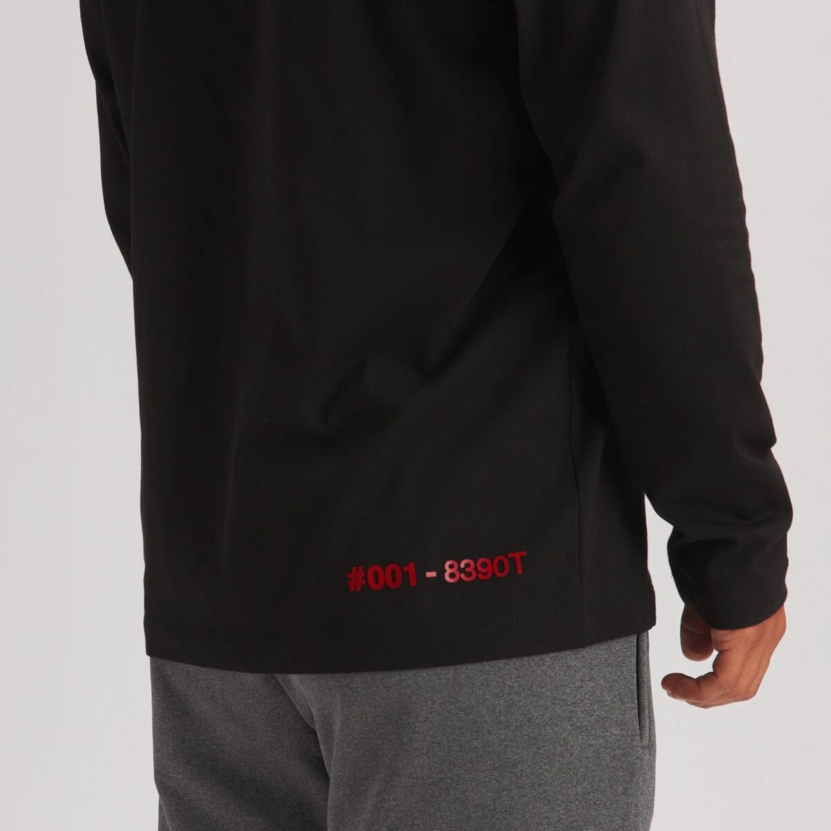 Long-Sleeve T-Shirt - Men's